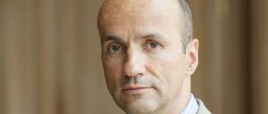 Nach Verschiebung des Parteitags musste die Berliner AfD einen Notvorstand einsetzen. An dessen Spitze: Nicolas Fest.