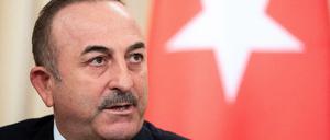 Der türkische Außenminister Mevlut Cavusoglu bei einer Pressekonferenz im Januar in Moskau.