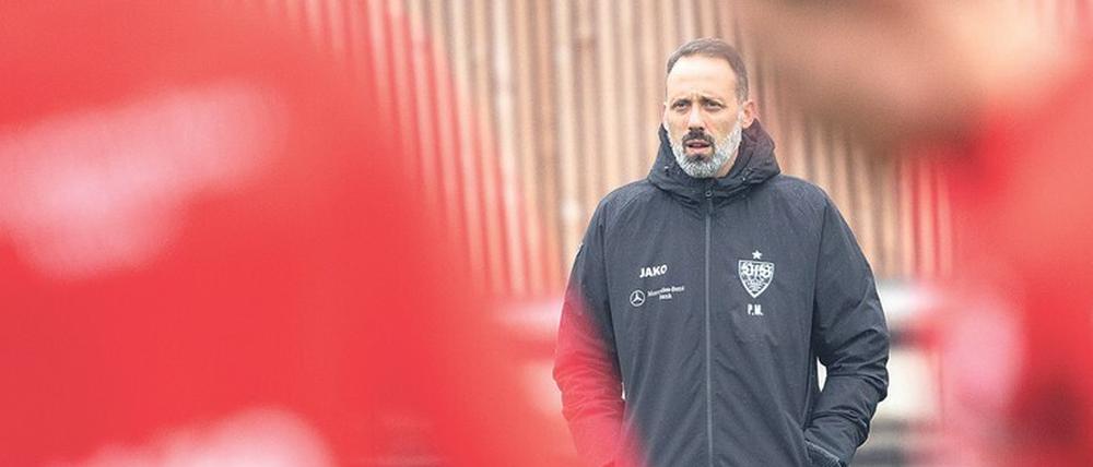 Willkommen in Stuttgart. Pellegrino Matarazzo soll die Schwaben aus der Zweiten Liga wieder nach oben führen. Am Mittwoch starten sein Team und er gegen Heidenheim in die Rückrunde. 