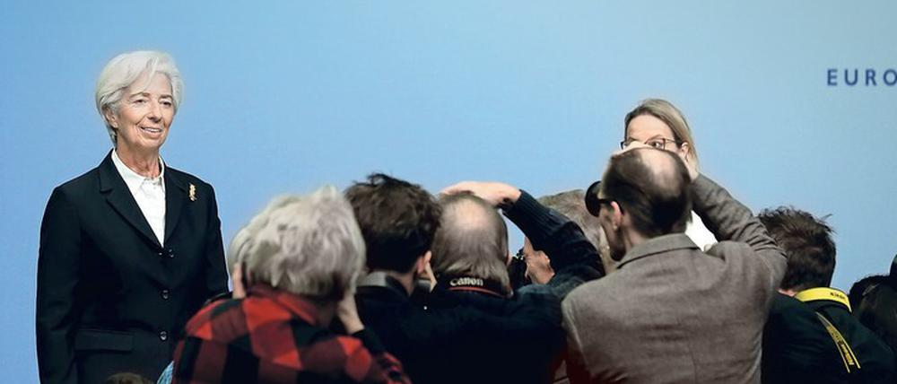 Christine Lagarde will die Strategie der EZB überprüfen.