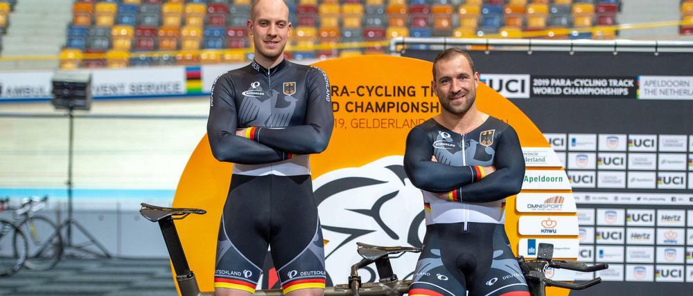 Zwei Mann, ein Rad. Kai Kruse (l.) und Robert Förstemann wollen den deutschen Rekord knacken.