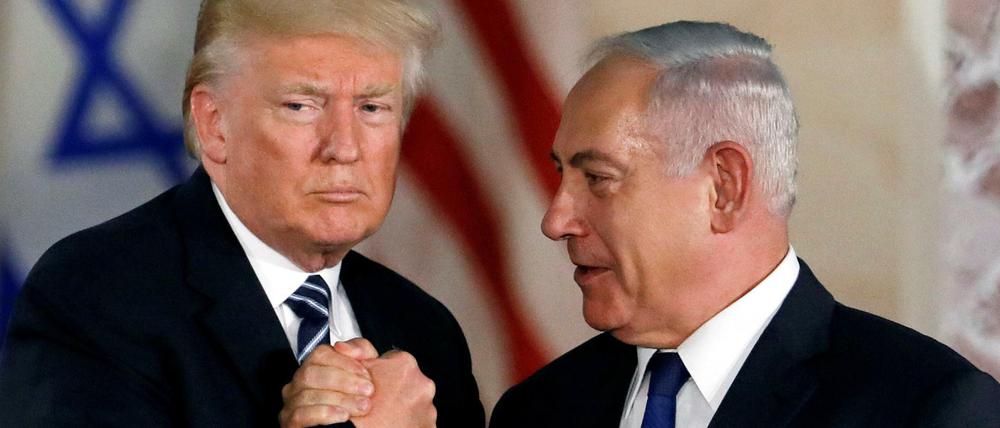Israels Premier Netanjahu (r.) wird am Dienstag von US-Präsident Trump empfangen.