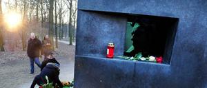 Das Mahnmal für die in der NS-Zeit verfolgten Homosexuellen im Berliner Tiergarten.