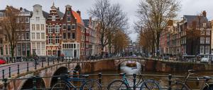 Die Keizersgracht und Leidsegracht in Amsterdam, unter anderem auch der Hometurf von Theo Thijssen und seines Helden Kees 