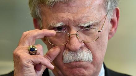 Ex-Sicherheitsberater John Bolton hat ein Buch über seine 17 Monate in der Trump-Regierung geschrieben.