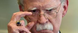 Ex-Sicherheitsberater John Bolton hat ein Buch über seine 17 Monate in der Trump-Regierung geschrieben.