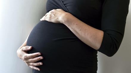 In den USA wurden die Einreisebestimmungen für schwangere Frauen verschärft. 