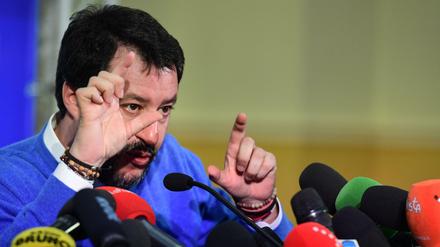 Lega-Nord-Chef Matteo Salvini hatte viel zu erklären - an seiner Wahlschlappe änderte das wenig.