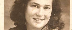 Passbild Sheindi Ehrenwalds von 1947