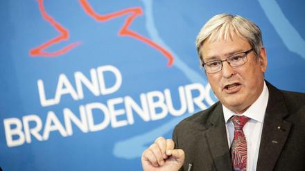 Jörg Steinbach will sich erst freuen, wenn der erste Spatenstich gemacht ist.