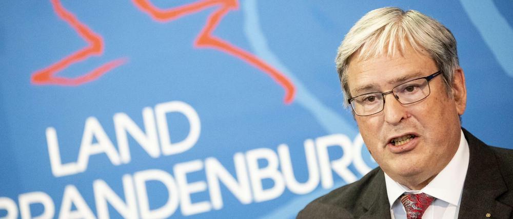 Jörg Steinbach will sich erst freuen, wenn der erste Spatenstich gemacht ist.