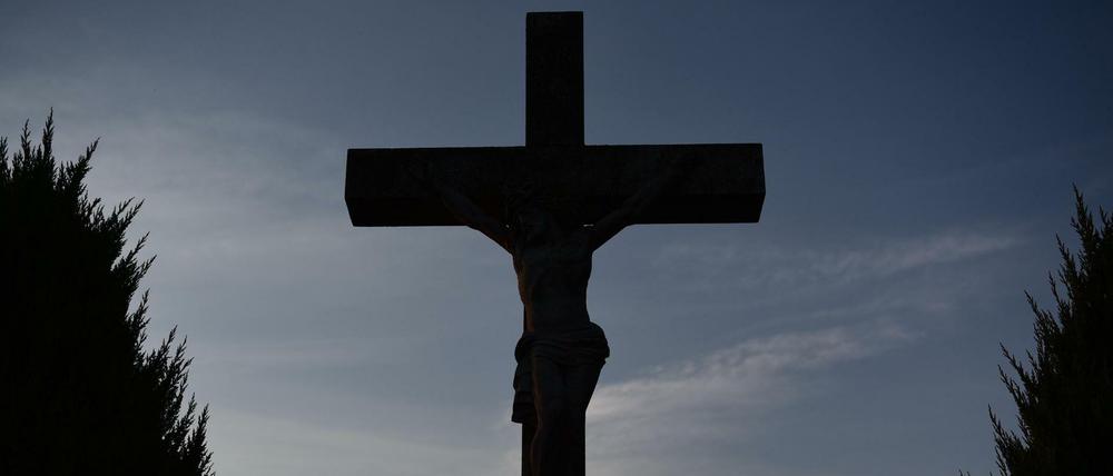 Kreuzglücklich: Die italienische Kirche ändert das Vaterunser.