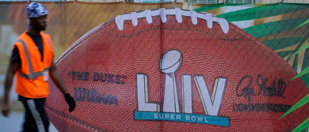 Vorbereitungen zum Super Bowl am Stadion in Miami, Florida