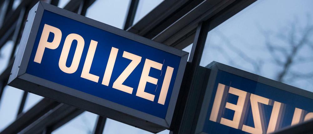 Knapp 19 Prozent der befragten Polizisten sehen sich als „mäßig rechts“ an.