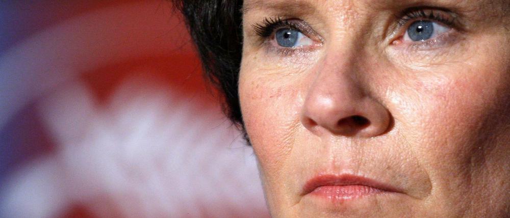 Imelda Staunton spielte in den "Harry Potter"-Filmen eine bösartige Hexe. Nun wird sie in der fünften und finalen Staffel von "The Crown" Königin Elisabeth II. verkörpern.