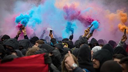 Archivbild von 2017: Demonstranten bei der Revolutionären 1. Mai-Demonstration in Berlin-Kreuzberg.
