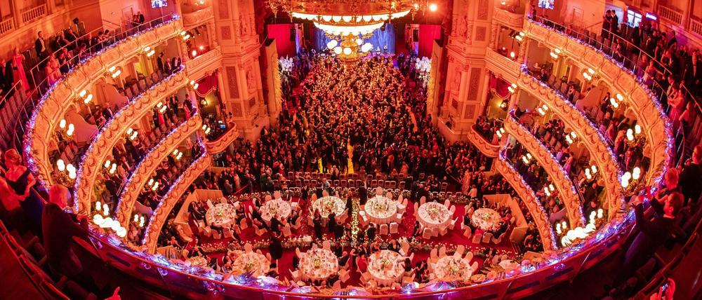 Der Semperorpernball, hier ein Foto vom vergangenen Jahr, wird zu einem Politikum.
