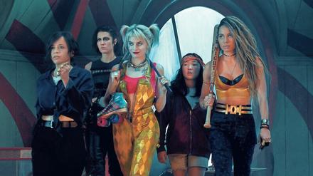 Club der Raubvögelinnen: Harley Quinn (Margot Robbie, Mitte) mit ihrer Girlgang.