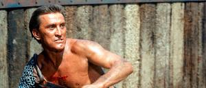 Als Produzent und Hauptdarsteller sorgt Douglas mit „Spartacus“ (1960) für Aufruhr in Hollywood.