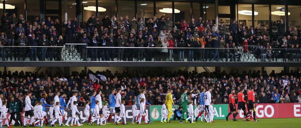 Der Regionalligist aus Verl hat in der heimischen Sportclub-Arena in dieser Saison schon zwei höherklassige Vereine ausgeschaltet. 