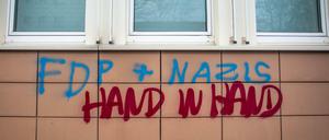 Bundesweit gibt es Angriffe auf FDP-Büros - hier in Duisburg. 