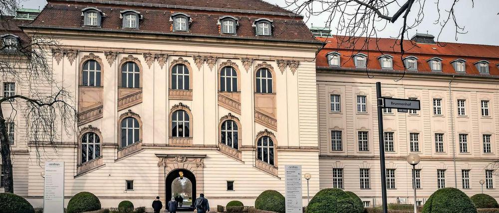 Der Virchow-Campus der Charité, das Gebäude ist Sitz des Herzzentrums.