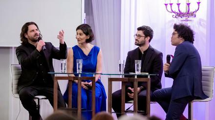 Diskussion mit Adam Bousdoukos, Cymin Samawatie, Ersan Mondtag und Ijoma Mangold (v.l.n.r.).