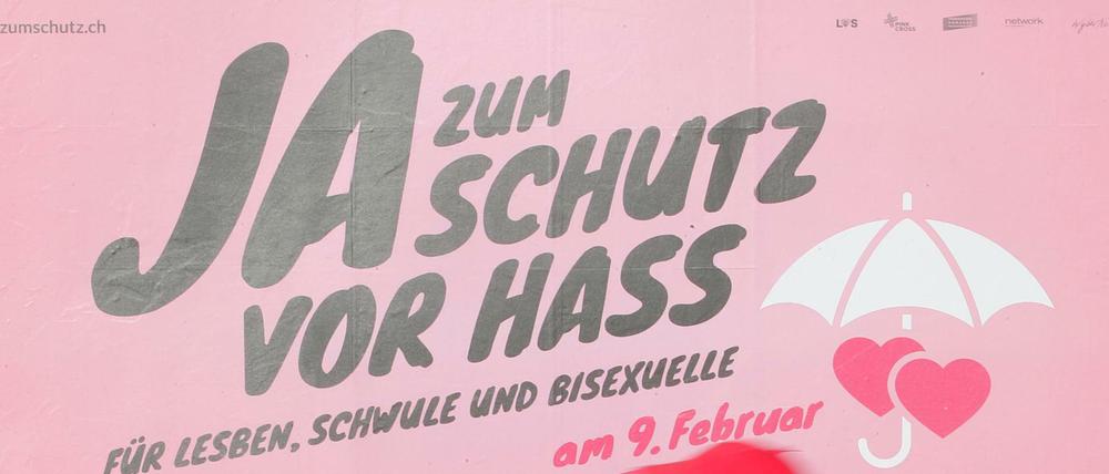 Eine Mehrheit der Schweizer*innen hat am Sonntag für mehr Schutz von homo- und bisexuellen Menschen abgestimmt. 