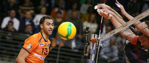 Wieder mittendrin. Benjamin Patch (links) wurde für die Volleys gegen Herrsching zum Matchwinner.