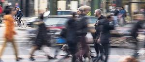 Zu laut, zu viel. Stadtbewohner leiden laut Adli anderthalbmal häufiger an Depressionen als Menschen auf dem Land. Das Schizophrenie-Risiko ist doppelt so hoch. 
