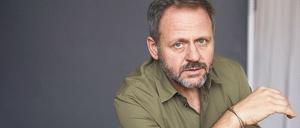 Mein Europa. Samuel Finzi, 54, wurde in Plovdiv, Bulgarien, geboren und lebt seit 1989 in Berlin.