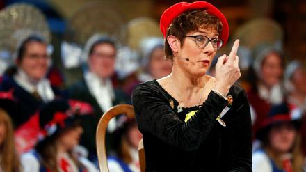 Annegret Kramp-Karrenbauer, bei der Fasnacht in Stockach. 