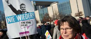 Demonstration gegen gegen Rechts und den Vorkommnissen in Thüringen in Berlin.
