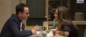 Unter sich. Kurt Krömer und Sophia Thomalla in der neuen Folge von "Chez Krömer"