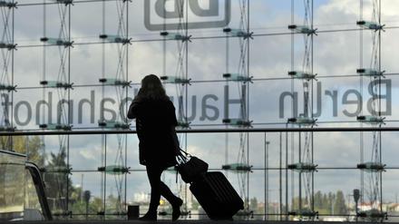 Eine Signalstörung am Hauptbahnhof führt am Freitagmorgen zu Verspätungen und Zugausfällen.