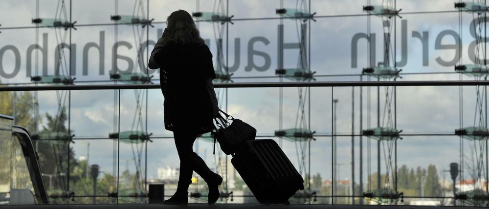 Eine Signalstörung am Hauptbahnhof führt am Freitagmorgen zu Verspätungen und Zugausfällen.