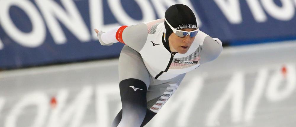 Claudia Pechstein in ihrem Lauf über 3000 Meter. 
