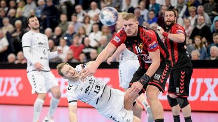 Dainis Kristopans (rechts) spielte bisher beim Champions-League-Sieger Vardar Skopje.