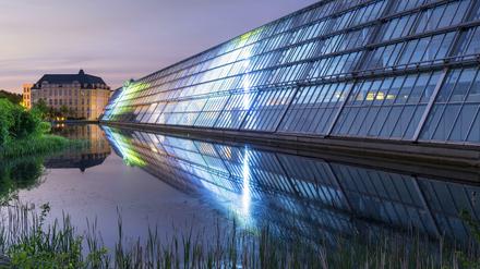 Der „Wissenschaftspark Rheinelbe“ in Gelsenkirchen, Technologiepark und Business-Center auf dem Areal des ehemaligen Thyssen-Gußstahlwerks und der stillgelegten Zeche Rheinelbe.