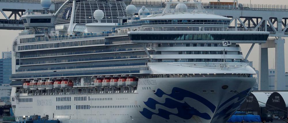 Das Schiff „Diamond Princess“ im Hafen von Yokohama.