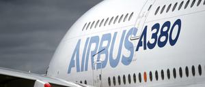 Nicht nur der einstige Prachtflieger A380 macht Airbus zu schaffen.