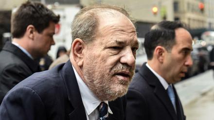 Mehr als 80 Frauen haben Weinstein seit 2017 sexuelle Übergriffe vorgeworfen.