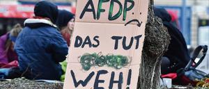 Proteste, Austritte, Drohungen, Angriffe: Die Liberalen durchleben nach der AfD-Wahlhilfe in Thüringen eine schwere Krise. Die Langzeitfolgen sind bisher nicht absehbar. 