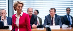 Ursula von der Leyen (CDU), ehemalige Verteidigungsministerin, kommt zur Befragung des Untersuchungsausschusses des Bundestags zur Berateraffäre.