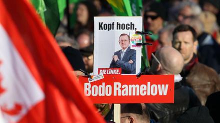Unterstützung für Bodo Ramelow bei einer Demo am Samstag in Erfurt.