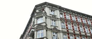 Der Berliner Mietendeckel soll noch diesen Monat in Kraft treten. Die Berliner Union und die FDP werden dagegen klagen.  