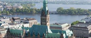 Da wollen sie rein: Am kommenden Wochenende wird in Hamburg eine neue Bürgerschaft gewählt.