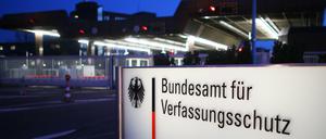 Der Verfassungsschutz beschäftigt sich jetzt mit dem Verein Uniter.