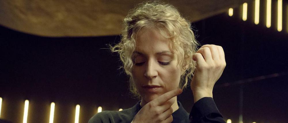 Seelenhymnen am Klavier. Agnes Obels viertes Album heißt „Myopia“.