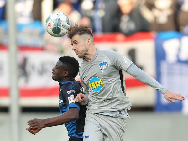 Zurück im Team: Peter Pekarik (rechts) erhöht Herthas Konkurrenzdruck.